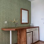 Отель Elizabeth Dy Boutique