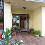 Elizabeth Dy Boutique Несебр