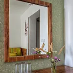 Elizabeth Dy Boutique 3*