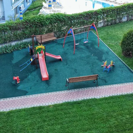 Elizabeth Dy Boutique