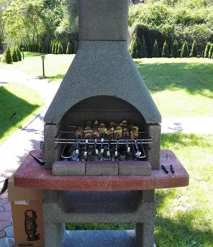 Elizabeth Dy Boutique 3*