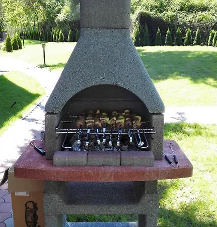 Elizabeth Dy Boutique 3*